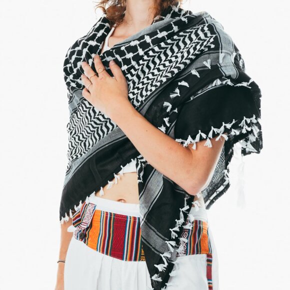 Houndstooth scarf, Keffiyeh, Arafat Hatta, cotton wide scarf tassels shemagh - Picture 2 of 3